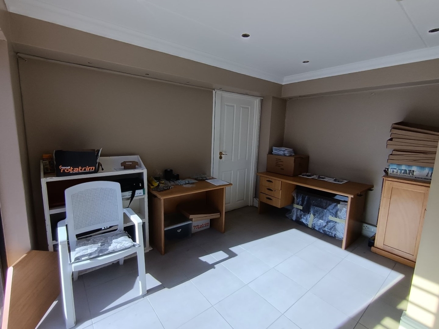  Bedroom Property for Sale in Newton Park Eastern Cape